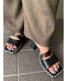 コンビフレアヒールサンダル