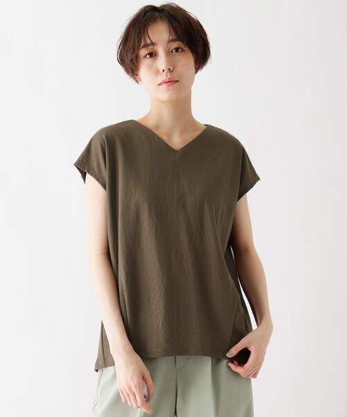 DRESKIP(ドレスキップ)の「◆ひんやり後ろタックTシャツ(Tシャツ/カットソー・レディース・ブラック/ダークブラウン/ナチュラル/黄緑系・02/03)」の2枚目の写真