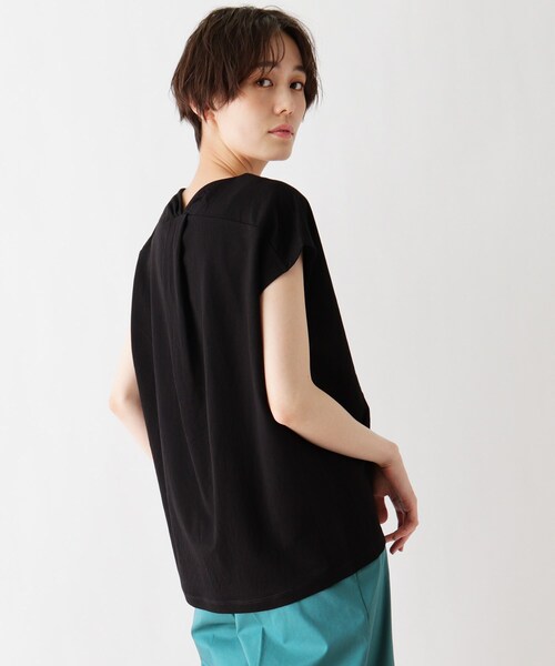 DRESKIP(ドレスキップ)の「◆ひんやり後ろタックTシャツ(Tシャツ/カットソー・レディース・ブラック/ダークブラウン/ナチュラル/黄緑系・02/03)」の1枚目の写真