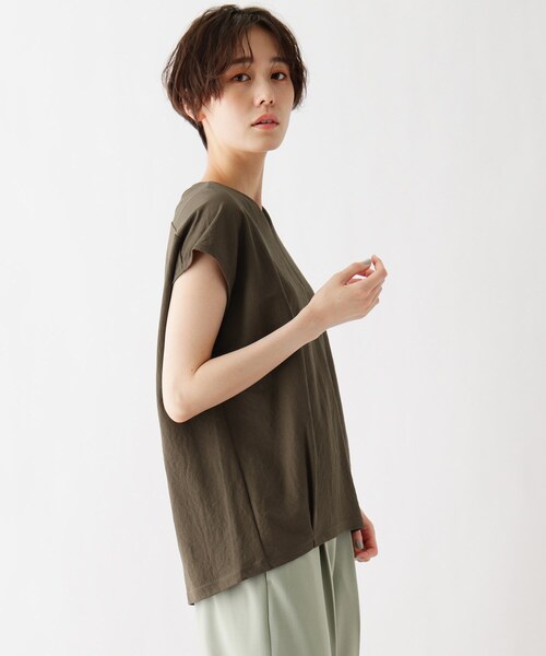 DRESKIP(ドレスキップ)の「◆ひんやり後ろタックTシャツ(Tシャツ/カットソー・レディース・ブラック/ダークブラウン/ナチュラル/黄緑系・02/03)」の14枚目の写真