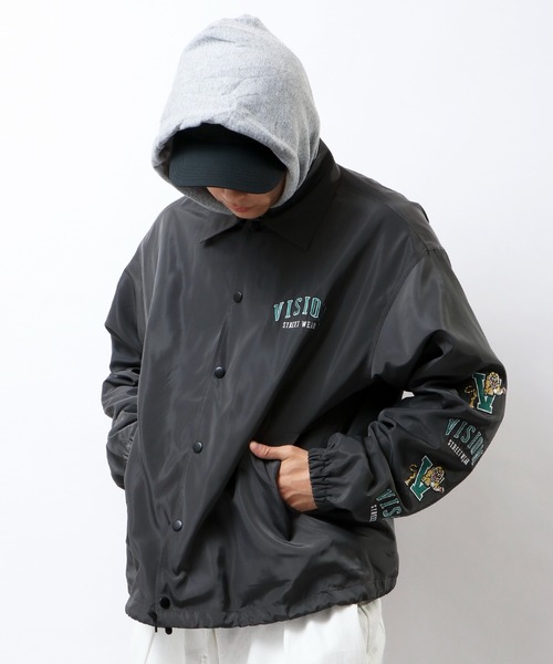 VISION STREET WEAR（ヴィジョンストリートウェア）の「【VISION STREET WEAR】袖刺繍ワイドコーチジャケット（ブルゾン・メンズ・グリーン/チャコールグレー/ブルー/マスタード・L/LL/M）」の6枚目の写真