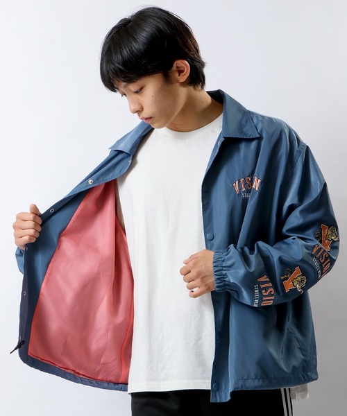 VISION STREET WEAR（ヴィジョンストリートウェア）の「【VISION STREET WEAR】袖刺繍ワイドコーチジャケット（ブルゾン・メンズ・グリーン/チャコールグレー/ブルー/マスタード・L/LL/M）」の22枚目の写真