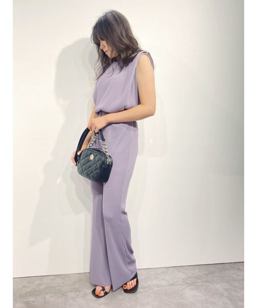 EVRIS（エヴリス）の「プリーツショルダーパットトップス【セットアップ着用可能】（Tシャツ/カットソー・レディース・ブラック/パープル/アイボリー・FREE）」の22枚目の写真