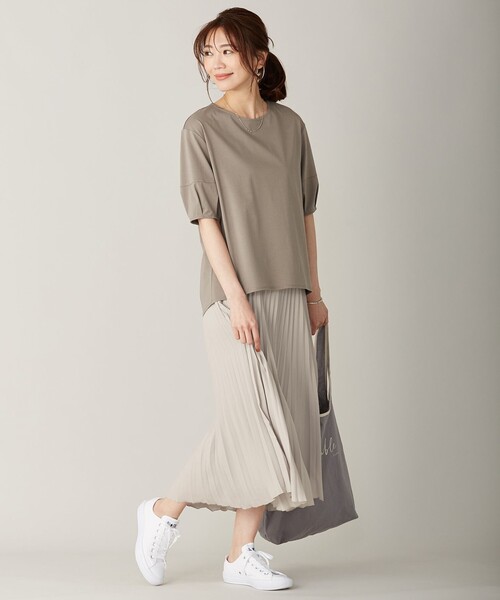 J.PRESS（ジェイプレス）の「【消臭機能付き】プレーティングジャージー ボリュームスリーブ カットソー（Tシャツ/カットソー・レディース・ブラウン系/アイボリー系/ネイビー系/ワイン系・T13/T15）」の17枚目の写真