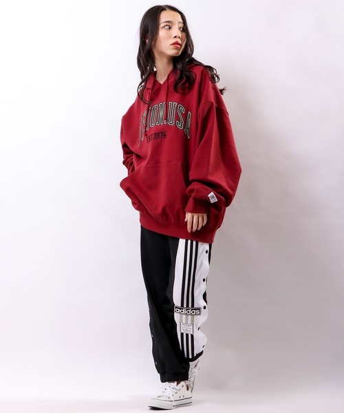 VISION STREET WEAR(ヴィジョンストリートウェア)の「VISION STREET WEAR ベロアワッペン裏毛フーディー(パーカー・レディース・チャコールグレー/パープル/マルチ/ワイン/キナリ・LL/M/L)」の12枚目の写真