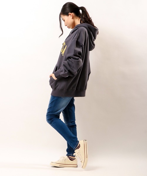 VISION STREET WEAR(ヴィジョンストリートウェア)の「VISION STREET WEAR ベロアワッペン裏毛フーディー(パーカー・レディース・チャコールグレー/パープル/マルチ/ワイン/キナリ・LL/M/L)」の10枚目の写真