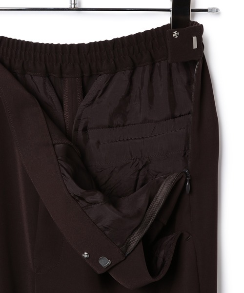 ADAM ET ROPE'（アダムエロペ）の「【セットアップ対応】リラックスジョグパンツ（その他パンツ・レディース・ブラック/ダークブラウン・38/36）」の12枚目の写真