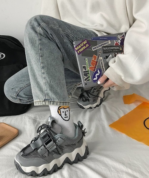 Shoes in Closet(シューズインクローゼット)の「厚底 ボリュームソール ダッドスニーカー 52(スニーカー・レディース・ブラック/ホワイト/グレー・M/LL/L/S)」の17枚目の写真