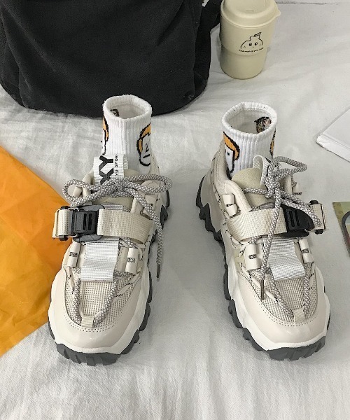 Shoes in Closet(シューズインクローゼット)の「厚底 ボリュームソール ダッドスニーカー 52(スニーカー・レディース・ブラック/ホワイト/グレー・M/LL/L/S)」の10枚目の写真