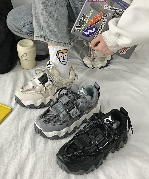 Shoes in Closet(シューズインクローゼット)の「厚底 ボリュームソール ダッドスニーカー 52(スニーカー・レディース・ブラック/ホワイト/グレー・M/LL/L/S)」の6枚目の写真