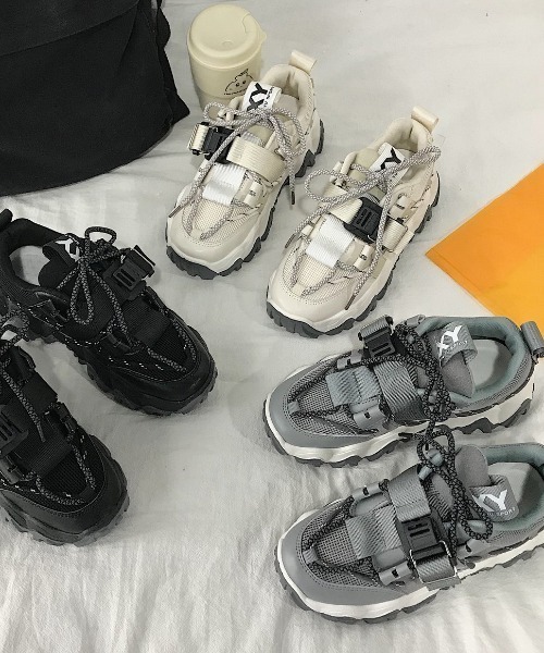 Shoes in Closet(シューズインクローゼット)の「厚底 ボリュームソール ダッドスニーカー 52(スニーカー・レディース・ブラック/ホワイト/グレー・M/LL/L/S)」の7枚目の写真