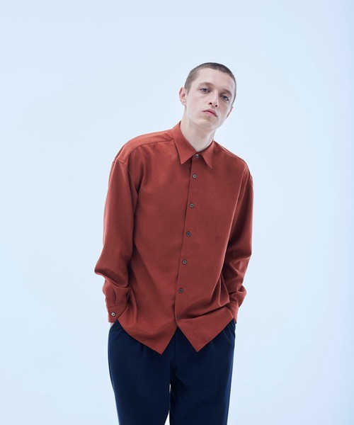 UNITED TOKYO(ユナイテッドトウキョウ)の「ボイルロングスリーブシャツ(シャツ/ブラウス・メンズ・グレイッシュベージュ/ブラウン/ブラック/アイボリー/オレンジ/ピンク/ダークブラウン・5/2/1/3)」の7枚目の写真