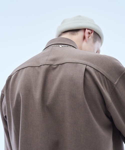 UNITED TOKYO(ユナイテッドトウキョウ)の「ボイルロングスリーブシャツ(シャツ/ブラウス・メンズ・グレイッシュベージュ/ブラウン/ブラック/アイボリー/オレンジ/ピンク/ダークブラウン・5/2/1/3)」の15枚目の写真