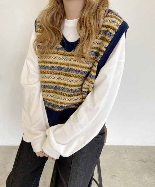 nemne store(ネンネストア)の「秋の香りとジャガードショートニットベスト(ベスト・レディース・カーキ/アイボリー/オフホワイト・フリー)」の18枚目の写真