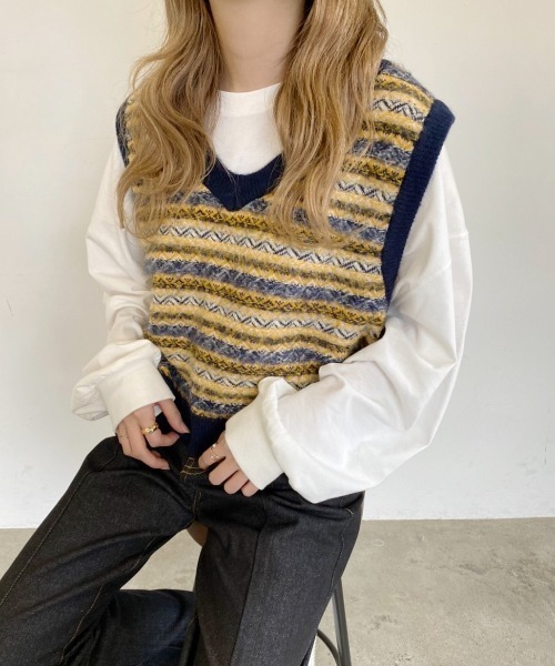 nemne store(ネンネストア)の「秋の香りとジャガードショートニットベスト(ベスト・レディース・カーキ/アイボリー/オフホワイト・フリー)」の14枚目の写真