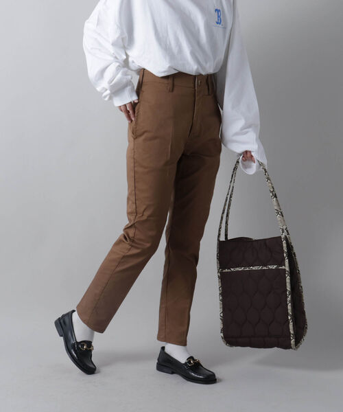 UNIVERSAL OVERALL（ユニバーサルオーバーオール）の「【UNIVERSAL OVERALL/ユニバーサルオーバーオール】OFFICER PANTS テーパードパンツ（チノパンツ・レディース・ブラック/ブラウン・SMALL/MEDIUM）」の6枚目の写真