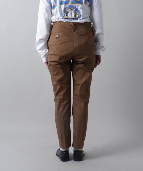 UNIVERSAL OVERALL（ユニバーサルオーバーオール）の「【UNIVERSAL OVERALL/ユニバーサルオーバーオール】OFFICER PANTS テーパードパンツ（チノパンツ・レディース・ブラック/ブラウン・SMALL/MEDIUM）」の18枚目の写真