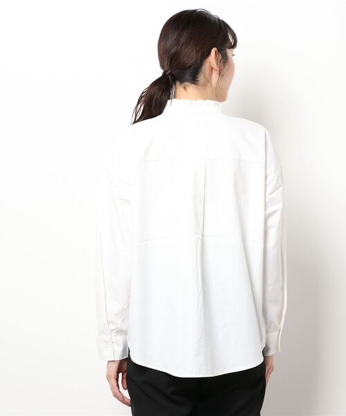 Lugnoncure（ルノンキュール）の「TCブロードフリル衿ブラウス（シャツ/ブラウス・レディース・ブラック/ネイビー/オフホワイト・ﾌﾘ-）」の4枚目の写真