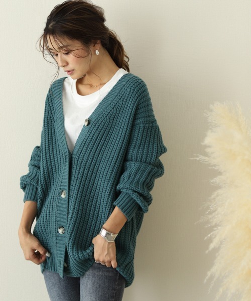 La-gemme（ラジェム）の「ローゲージニットカーディガン（カーディガン/ボレロ・レディース・ブラック/ダークブラウン/ブルーグリーン/グレー/グレイッシュベージュ/アイボリー・フリー）」の6枚目の写真