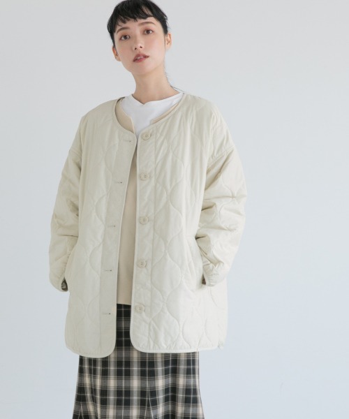 LOWRYS FARM（ローリーズファーム）の「キルティングブルゾン　959061（ブルゾン・レディース・ブラック/オレンジ/グリーン/アイボリー・FREE）」の2枚目の写真