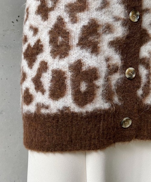CAPRICIEUX LE'MAGE（カプリシューレマージュ）の「アニマルモヘヤカーディガン（カーディガン/ボレロ・レディース・ブラック/ベージュ・FREE）」の13枚目の写真