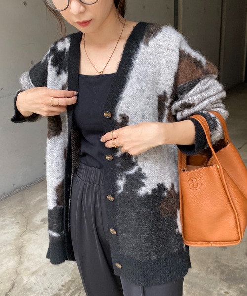 CAPRICIEUX LE'MAGE（カプリシューレマージュ）の「アニマルモヘヤカーディガン（カーディガン/ボレロ・レディース・ブラック/ベージュ・FREE）」の20枚目の写真