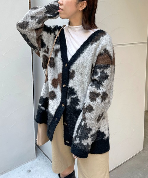 CAPRICIEUX LE'MAGE（カプリシューレマージュ）の「アニマルモヘヤカーディガン（カーディガン/ボレロ・レディース・ブラック/ベージュ・FREE）」の6枚目の写真