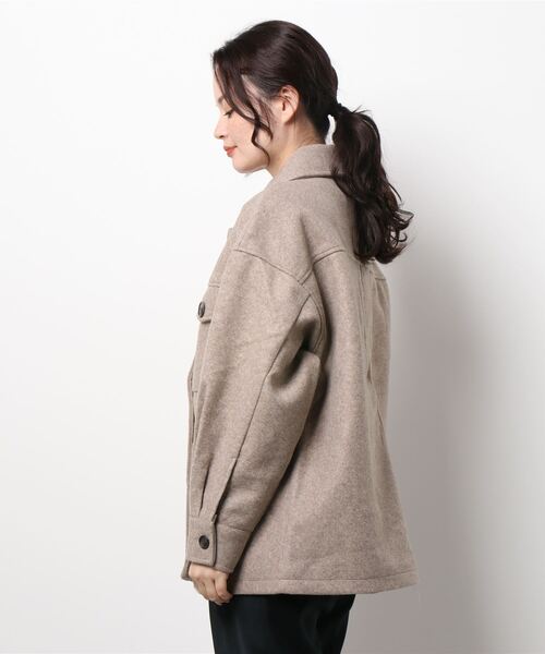 ANAP（アナップ）の「フェイクウールジャケット（カバーオール・レディース・ベージュ/モカ・FREE）」の3枚目の写真