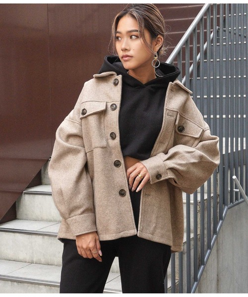 ANAP（アナップ）の「フェイクウールジャケット（カバーオール・レディース・ベージュ/モカ・FREE）」の2枚目の写真