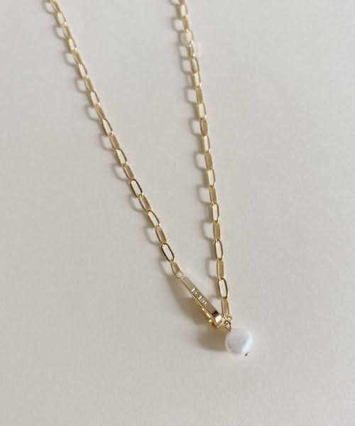 tone（トーン）の「【ECRu.】バロック 淡水パール&チェーンネックレス（ネックレス・レディース・シルバー/ゴールド・FREE）」の9枚目の写真