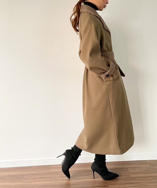 junoah(ジュノア)の「袖ベルトボアロングコート(チェスターコート・レディース・ブラック/ダークグレー/クリーム/ピンクベージュ/ダークベージュ・MEDIUM/LARGE/X-LARGE)」の7枚目の写真
