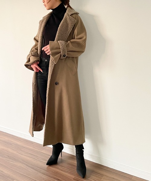 JUNOAH（ジュノア）の「袖ベルトボアロングコート（チェスターコート