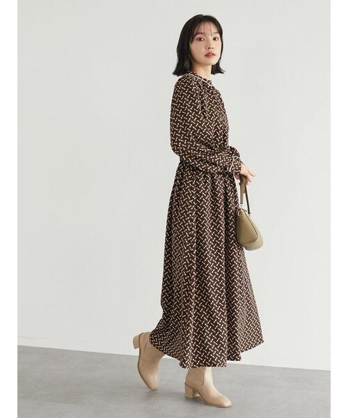 ELENCARE DUE(エレンカーレデュエ)の「・ELENCARE DUE キカガクptハイネックワンピ*(ワンピース・レディース・ブラック/ブラウン/グリーン・FREE)」の7枚目の写真