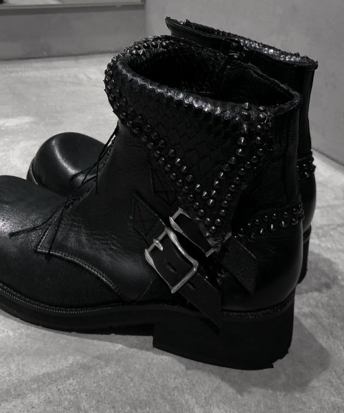 KMRii（ケムリ）の「【別注】KMRii/ケムリ/Crush Short Boots 03/W（ブーツ・レディース・ブラック・38/39/37）」の2枚目の写真