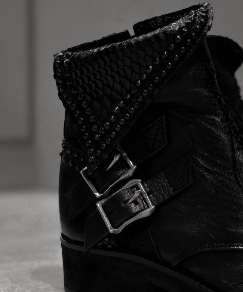 KMRii（ケムリ）の「【別注】KMRii/ケムリ/Crush Short Boots 03/W（ブーツ・レディース・ブラック・38/39/37）」の8枚目の写真