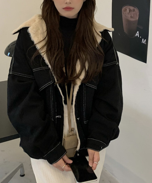 emi+（エミプラス）の「裏ファーブルゾン（デニムジャケット・レディース・ブラック・L/M/S）」の5枚目の写真