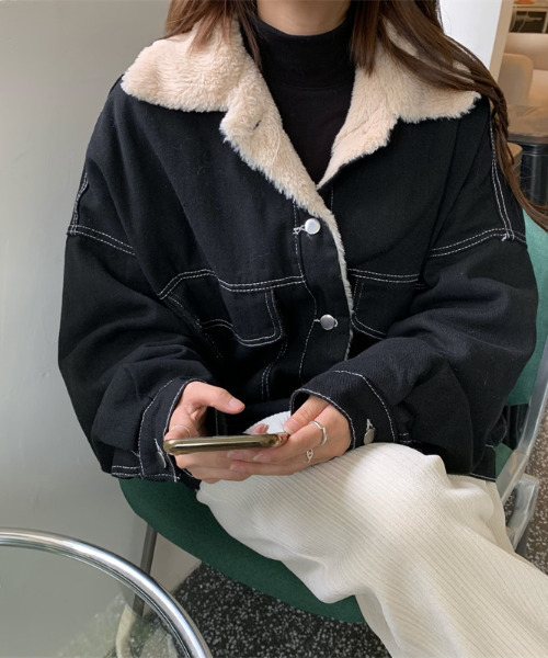 emi+（エミプラス）の「裏ファーブルゾン（デニムジャケット・レディース・ブラック・L/M/S）」の7枚目の写真