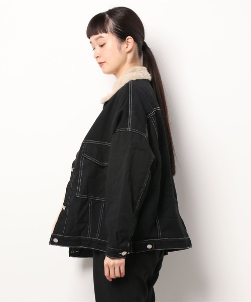 emi+（エミプラス）の「裏ファーブルゾン（デニムジャケット・レディース・ブラック・L/M/S）」の3枚目の写真