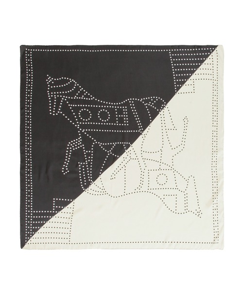 Julia Boutique（ジュリアブティック）の「90×90cmサイズ・ヴィンテージ風サテン生地スカーフ/100013（バンダナ/スカーフ・レディース・A/B/C/D/E/F/G/H/I/J/K/L/M/N/O/P/Q/R/S/T/U・ONE）」の15枚目の写真