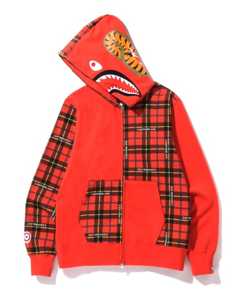A BATHING APE（アベイシングエイプ）の「BAPE LOGO CHECK SHARK FULL