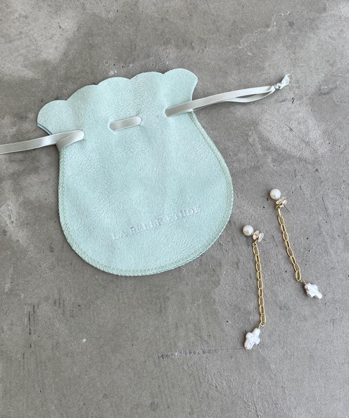 LA BELLE ETUDE(ラベルエチュード)の「クロス淡水パールゴールドチェーンピアス(ピアス(両耳用)・レディース・その他・FREE)」の5枚目の写真