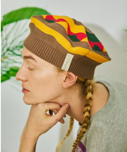 AlexanderLeeChang(アレキサンダーリーチャン)の「AlexanderLeeChang アレキサンダーリーチャン / 5050 TAM 22 タム22 / AC052201(ニットキャップ/ビーニー・レディース・ブラック/イエロー/ナチュラル・FREE)」の5枚目の写真