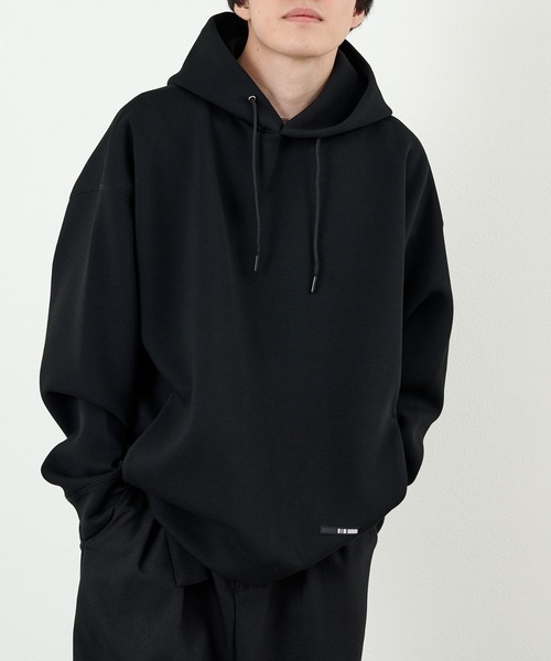 COLONY 2139（コロニートゥーワンスリーナイン）の「シリコンワッペンつきライトダンボールパーカー（パーカー・メンズ・ブラック/グリーン/アイボリー・MEDIUM/LARGE/X-LARGE）」の2枚目の写真