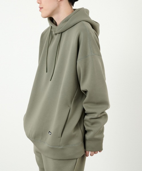 COLONY 2139（コロニートゥーワンスリーナイン）の「シリコンワッペンつきライトダンボールパーカー（パーカー・メンズ・ブラック/グリーン/アイボリー・MEDIUM/LARGE/X-LARGE）」の13枚目の写真