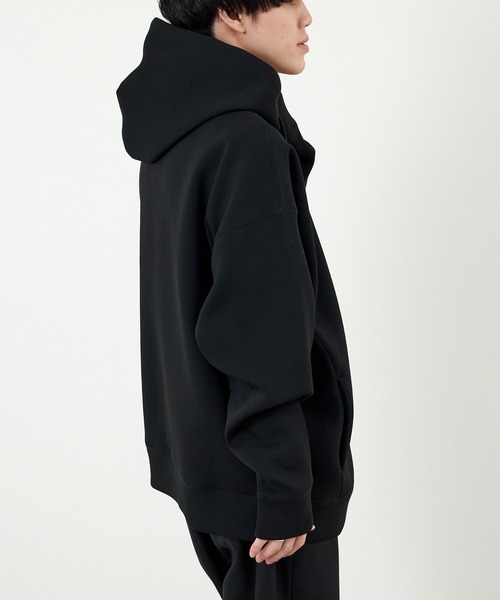 COLONY 2139（コロニートゥーワンスリーナイン）の「シリコンワッペンつきライトダンボールパーカー（パーカー・メンズ・ブラック/グリーン/アイボリー・MEDIUM/LARGE/X-LARGE）」の19枚目の写真