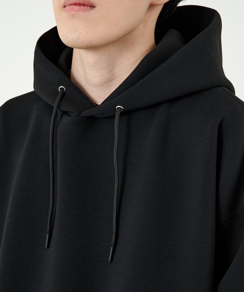 COLONY 2139（コロニートゥーワンスリーナイン）の「シリコンワッペンつきライトダンボールパーカー（パーカー・メンズ・ブラック/グリーン/アイボリー・MEDIUM/LARGE/X-LARGE）」の4枚目の写真