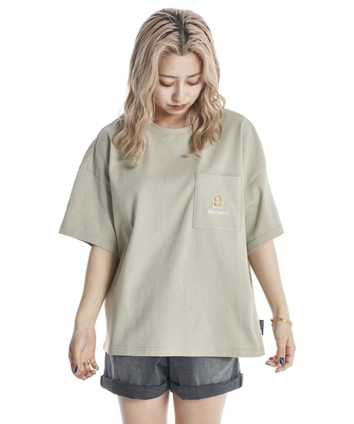 DC SHOES(ディーシーシューズ)の「22 WS PHOTO CROPPED/DCバックプリント半袖Tシャツ(Tシャツ/カットソー・レディース・ホワイト/ブラック/ベージュ・SMALL/MEDIUM)」の6枚目の写真
