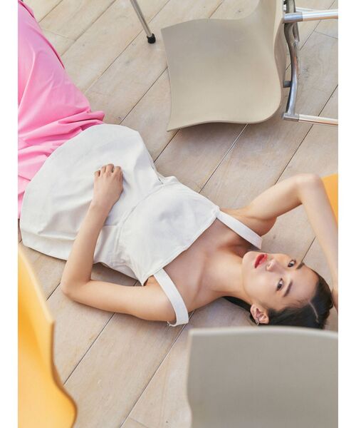 ELENDEEK（エレンディーク）の「タンクビスチェチュニック【セットアップ対応可能】（キャミソール・レディース・ブラック/インディゴブルー/ベージュ・FREE）」の17枚目の写真