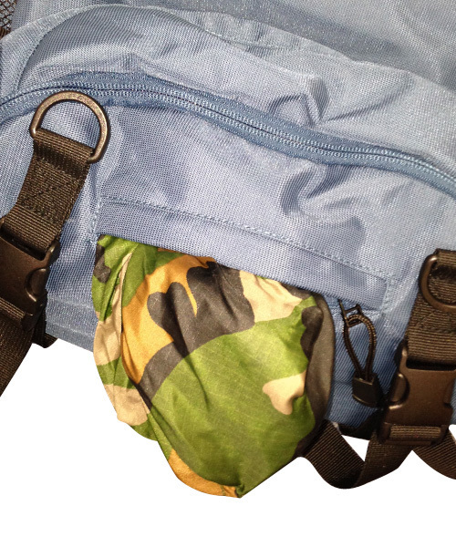 X-girl(エックスガール)の「【mini8月号 / 石原さとみさん着用】ADVENTURE BACKPACK 2015(バックパック/リュック・レディース・ブラック/ベージュ/ネイビー・ONE SIZE)」の9枚目の写真