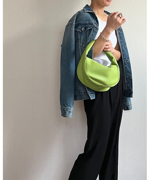 Ritzy（リッツィー）の「2way　チェーン付きワンハンドルバッグ（ハンドバッグ・レディース・ホワイト/ブラック/ライム/グリーン・FREE）」の16枚目の写真